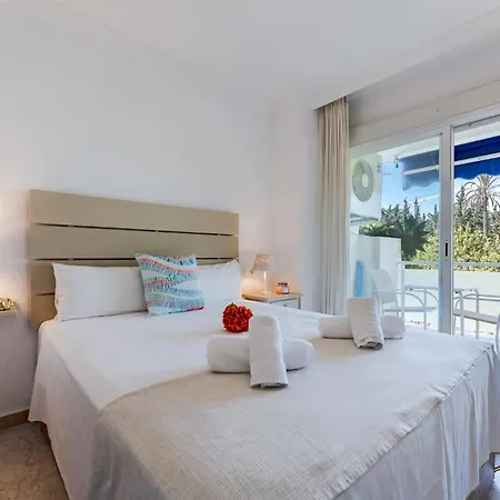 Malagasuite Pool Paradise Apartment Marbella